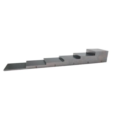 1018 Stahl 6-stufige Kalibrierblock mit 1-3-5-7-10-15mm Dicke für die Ultraschallprüfung