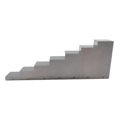 1018 Stahl 7-Stufen-Kalibrierblock mit 5-12.5-20-27.5-35-42.5-50 mm Dicke für Ultraschallprüfung